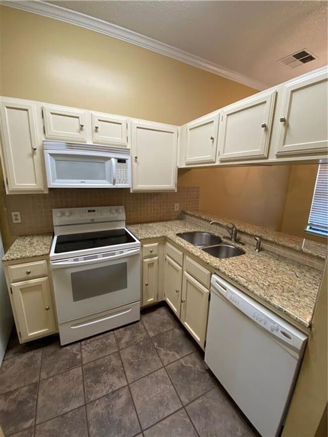 Photo - Wedgewood #311 Unidad 311