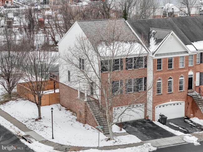 Photo - 826 Maple Flats Terrace Townhome