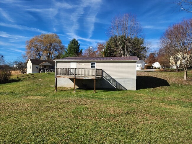 Photo - 131 Persinger St