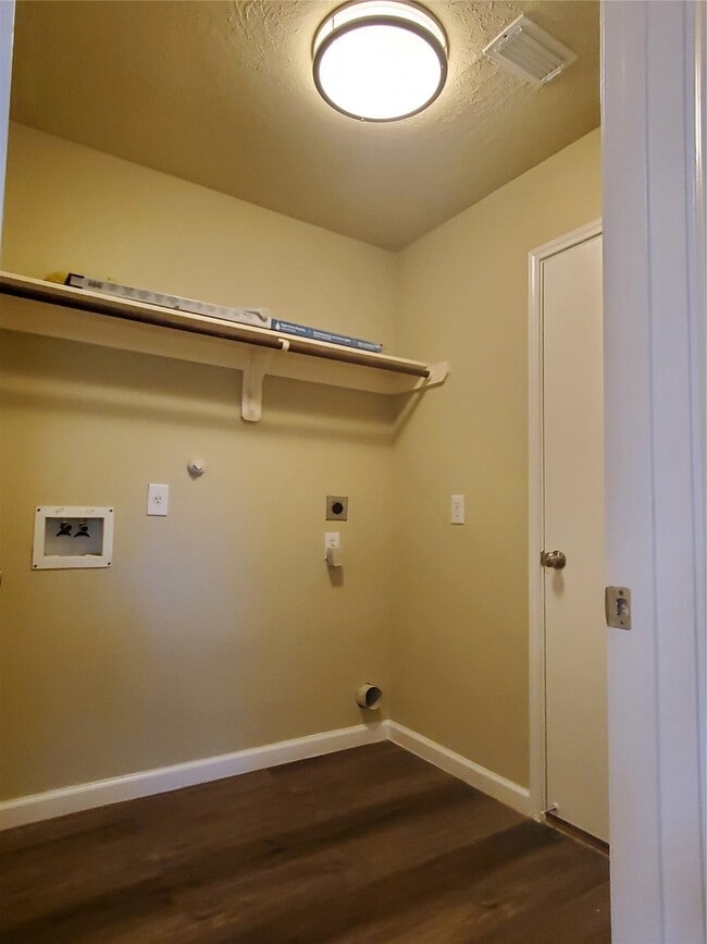 Photo - 9342 Canady Park Ln