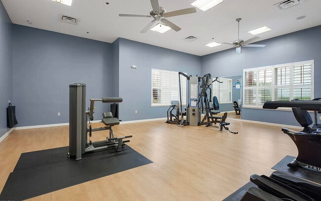Photo - 8210 Green Parrot Rd Unidad Summerkey