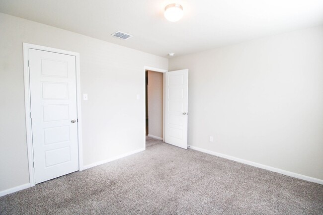 Photo - 7043 Diamond Vly