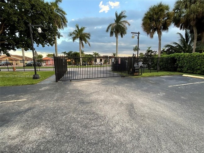 Photo - 13045 SW 68th St Unit 101