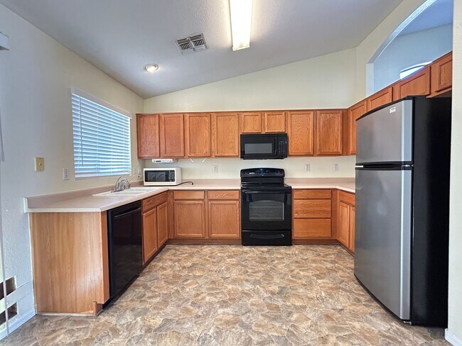 Photo - Unique 4 Bedroom, 2 Bath 2 Car Garage