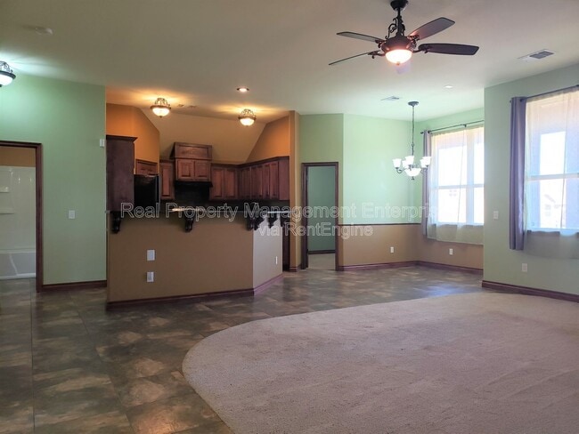 Photo - 329 Madison Pl Dr