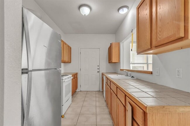 Photo - 112 Sandstone Dr
