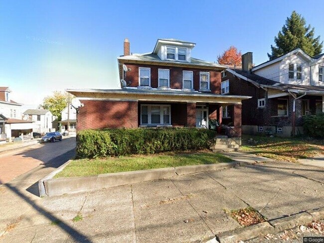 Building Photo - 601 Union Ave Unit 2