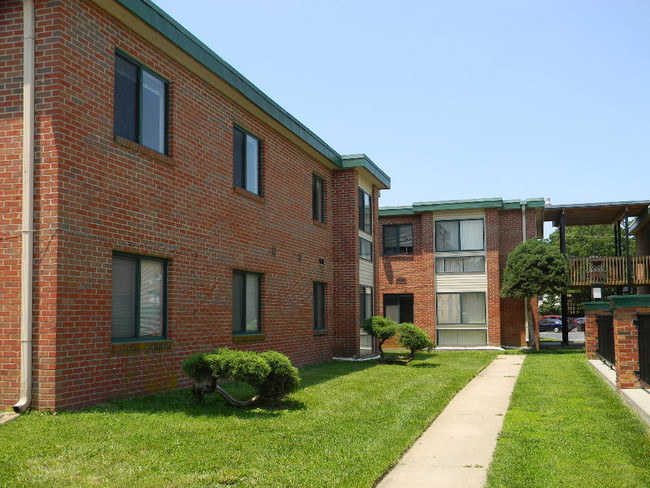 Town and Campus Apts