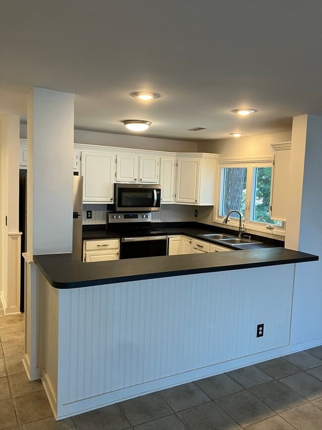 Photo - 820 Southwest Dr
