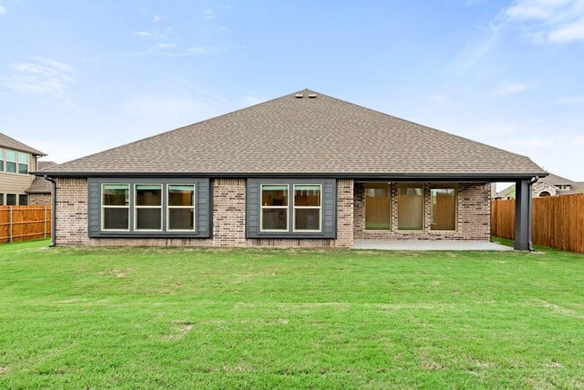 Photo - Spacious 4-Bedroom Retreat with 3 Full Baths – Your Modern Sanctuary Awaits in Justin, TX!