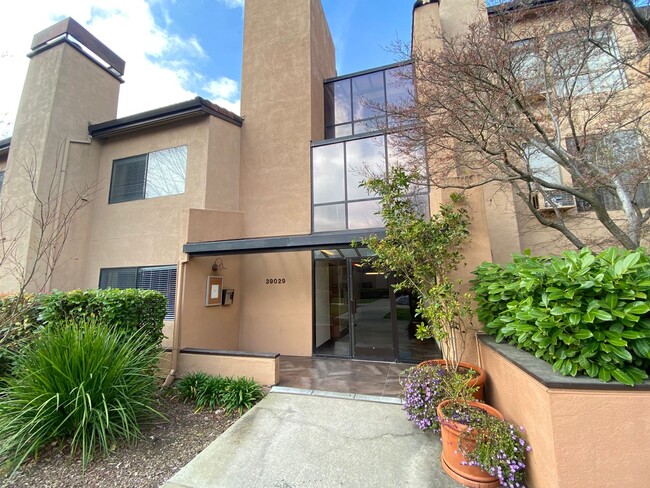 1 Bedroom 1 Bathroom Condo in Fremont Avai... - 1 Bedroom 1 Bathroom Condo in Fremont Avai...