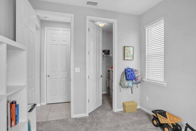 Photo - 3422 Traceland Oak Ln