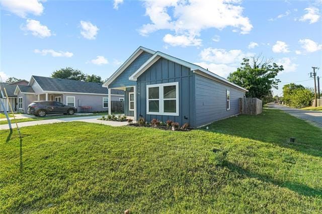 Photo - 2731 Rogers St