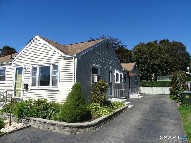Photo - 15 Bayshore Dr