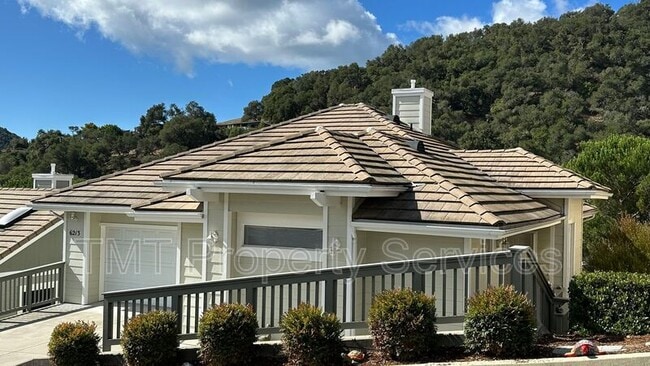 Building Photo - 6213 Kestrel Ln