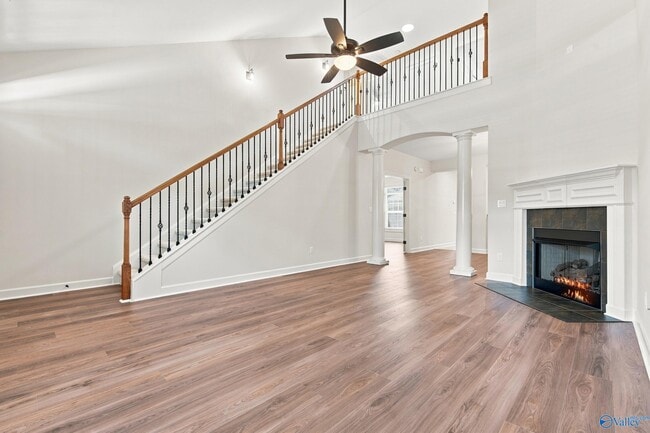 1003 Scarlet Woods