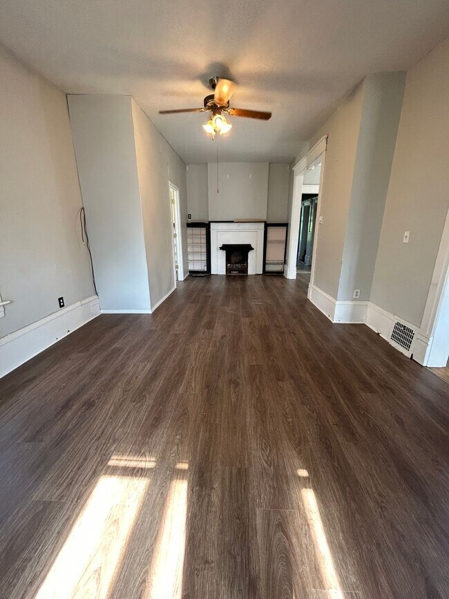 Large Five Bedroom House House Rental in La Crosse, WI