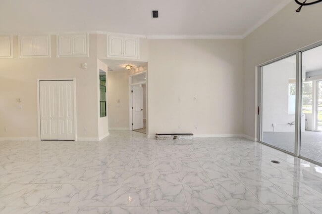 Photo - 8028 Plantation Lakes Dr