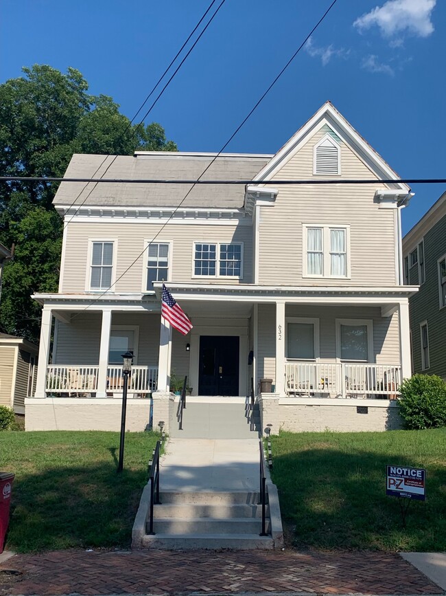 Photo - 632 Arlington Pl Unit 1