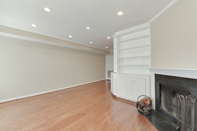 Photo - 30 15th St NE