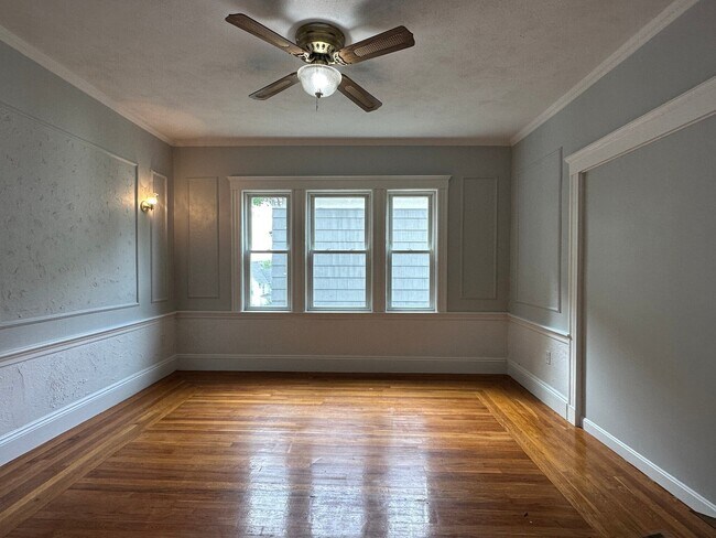 9 Kenilworth St Unit 2