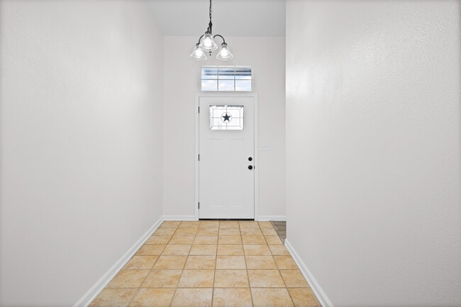 Photo - 4417 Briarwood Dr