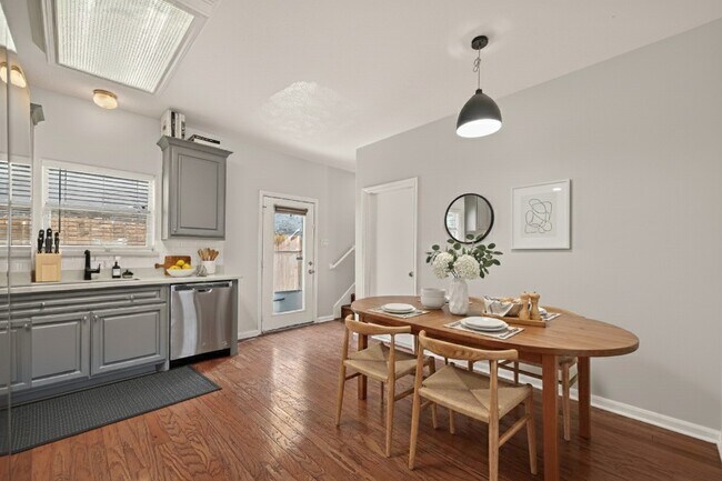 Photo - 218 Plaza Del Sol Park