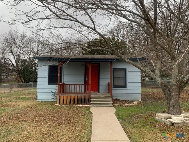 Building Photo - 116 W Stacie Rd