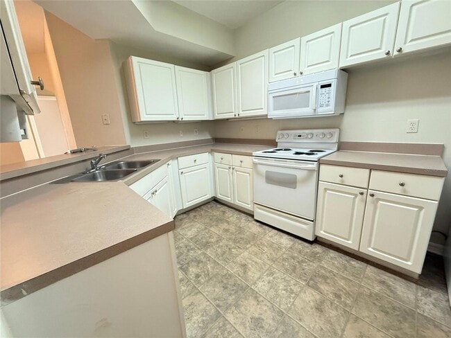 Photo - 5524 Metrowest Blvd Unidad 312