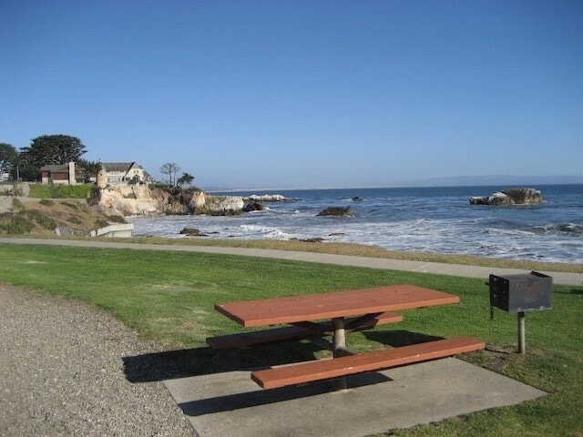 Eldwayen Park - 129 Montecito Ave Unit 129