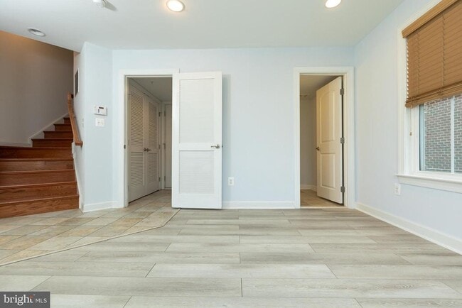 Photo - 336 Grand St