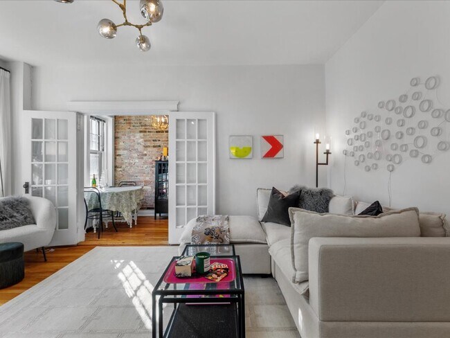 Photo - 4 Crawford St Unit 2