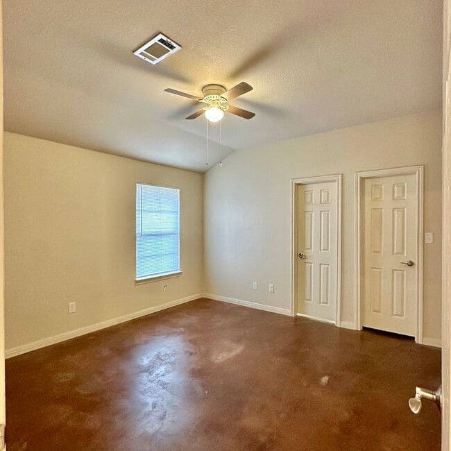 Photo - Taylors Crossing 2300 Unit A