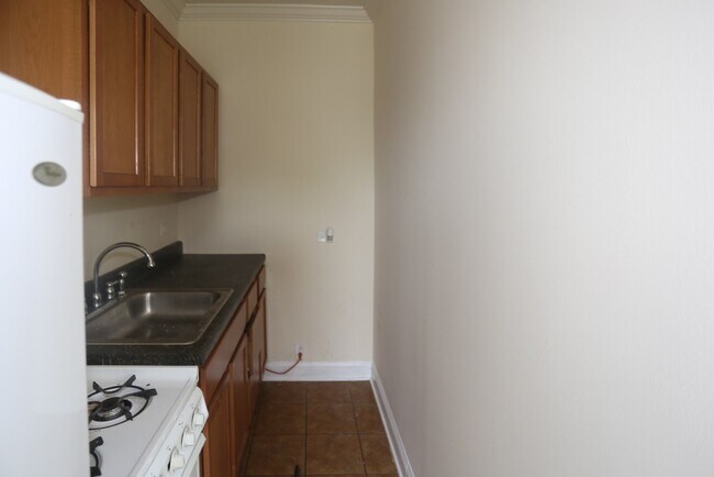 Photo - 4619 N Paulina St Unit 704