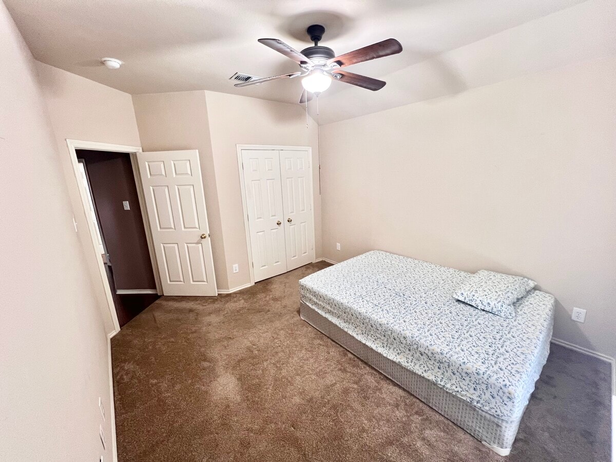 Photo - 1817 Christy Ct