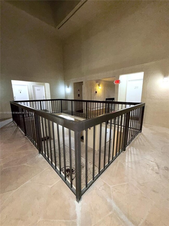 Photo - 660 W Park Dr Unit 1-201