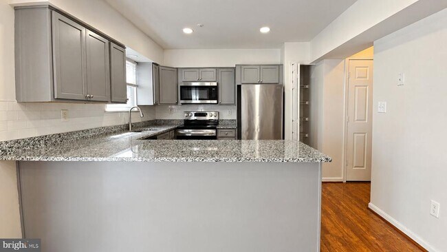 Photo - 1660 Willowwood Ct