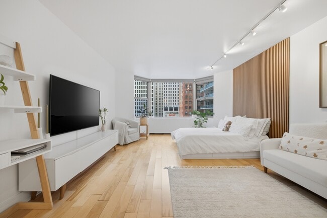 Photo - 535 N Michigan Ave Unit 1210