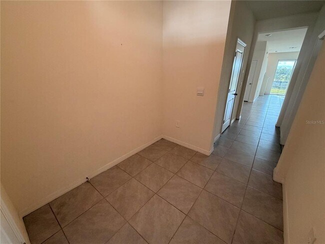 Photo - 17534 Crescent Moon Lp