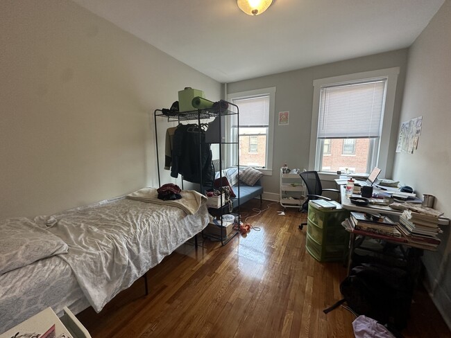 Photo - 20 Chester St Unit #16