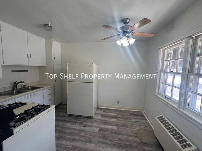 Photo - 2303 E 9th St Unit 2