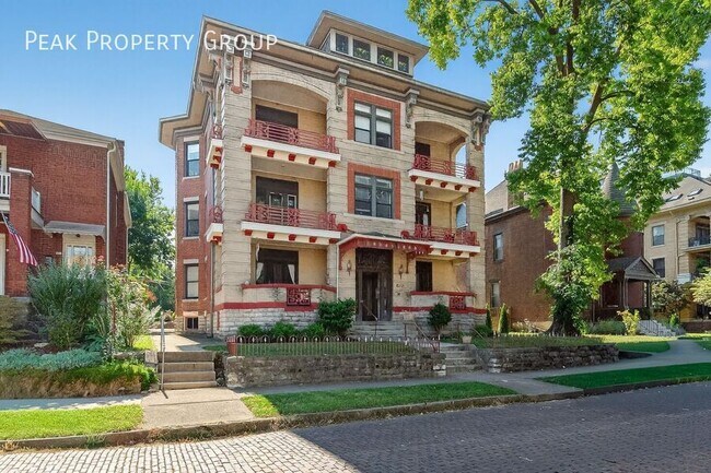 Building Photo - 632 Nelson Pl Unit 14B Rental