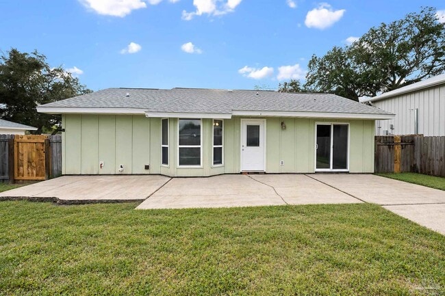 5810 Linn Ave