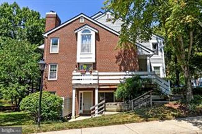 Building Photo - Charming and light-filled 1-bedroom, 1-bat... Rental