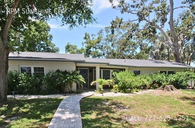 Photo - 6400 Evergreen Ave House