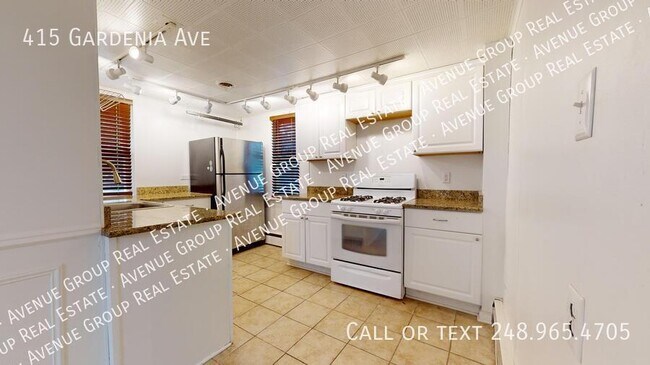 Photo - 415 Gardenia Ave