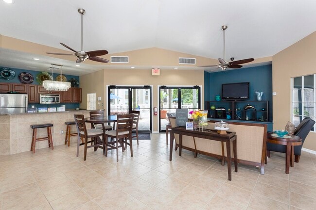 Clubhouse - Bella Vita