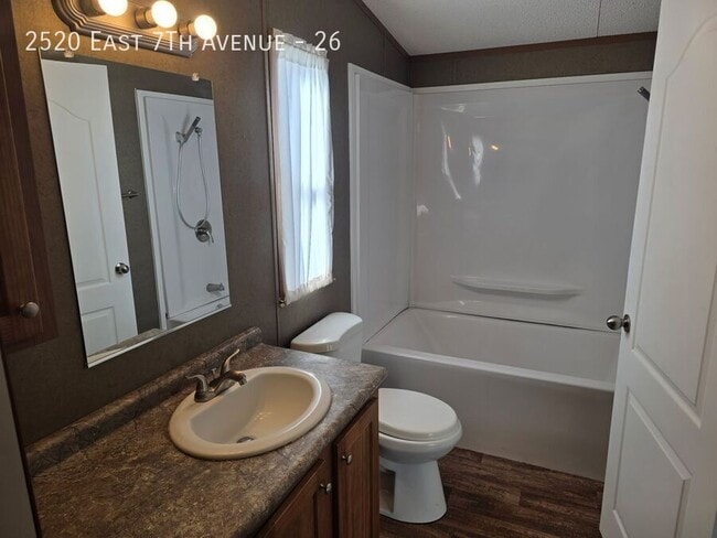 Photo - 2520 E 7th Ave