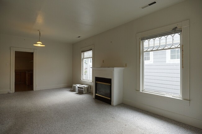 Photo - 4817 S Lucile St