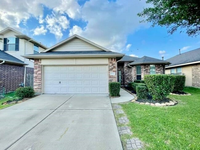 Building Photo - 21510 Sierra Long Dr Rental